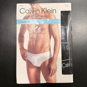 Calvin Klein Classic Fit Hip Brief (4-Pack)